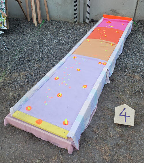 A fully fabric green